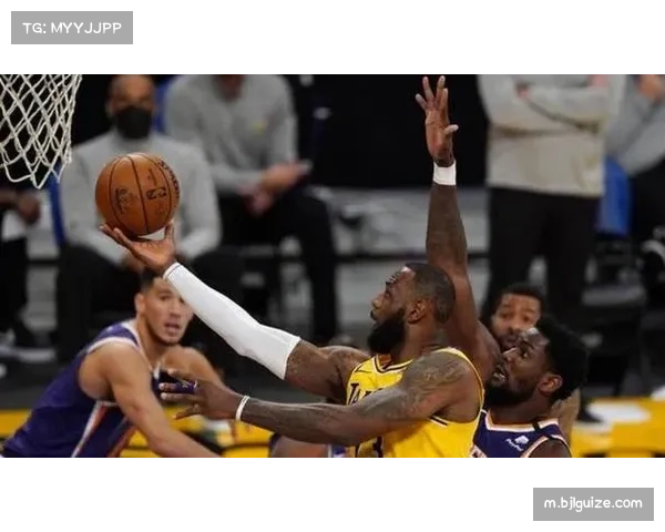 湖人替补席伤员云集 东契奇詹姆斯等人缺阵影响球队实力